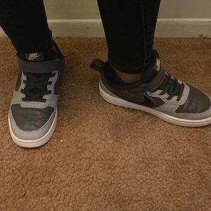 Nike Court Borough Low 2